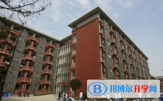 成都七中萬(wàn)達(dá)學(xué)校怎么樣、好不好
