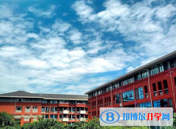 成都七中萬達學(xué)校2021年學(xué)費、收費多少 