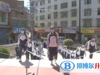 納雍縣第三中學(xué)2025年宿舍條件