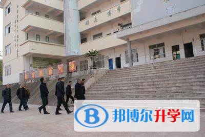 三臺(tái)縣觀橋中學(xué)2021年報(bào)名條件、招生要求、招生對(duì)象 