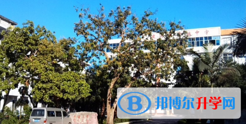 四川省犍為縣孝姑中學2022年招生辦聯(lián)系電話
