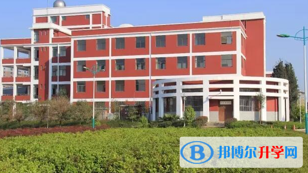 羅平縣第三中學(xué)2021年報(bào)名條件、招生要求、招生對(duì)象 