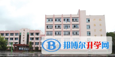 畢節(jié)市第二中學(xué)2021年招生簡章