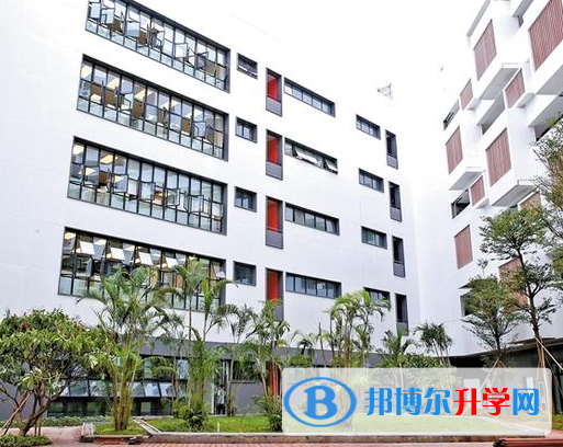金牛中學2022年招生辦聯系電話