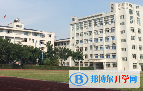 自貢市旭川中學(xué)2021年報(bào)名條件、招生要求、招生對(duì)象