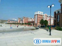 畢節(jié)第一中學(xué)2025年招生辦聯(lián)系電話