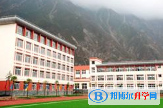 四川省汶川中學校2021年報名條件、招生要求、招生對象