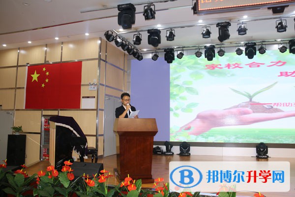 昆明市第三中學(xué)經(jīng)開區(qū)學(xué)校2021年招生簡(jiǎn)章