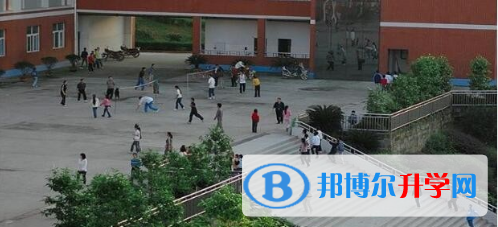 重慶市萬州區(qū)新田中學(xué)2021年報(bào)名條件、招生要求、招生對(duì)象 