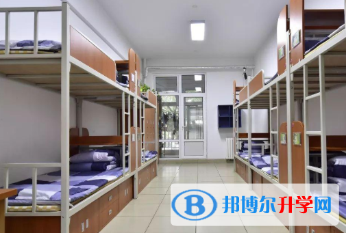 小金中學校2021年宿舍條件