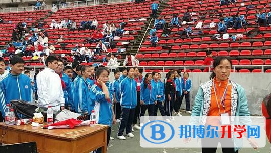 貴陽(yáng)市第十五中學(xué)2022年網(wǎng)站網(wǎng)址