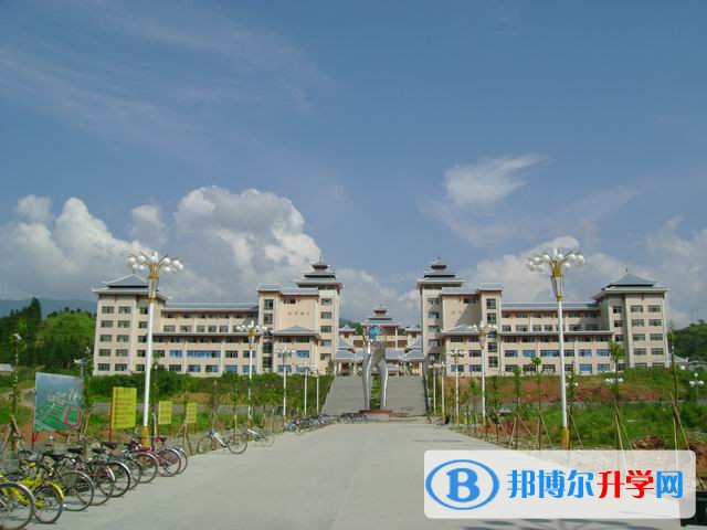 榕江第一中學(xué)2021年報(bào)名條件、招生要求、招生對(duì)象 