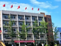 成都市錦江區(qū)三圣中學(xué)2025年學(xué)費(fèi)、收費(fèi)多少
