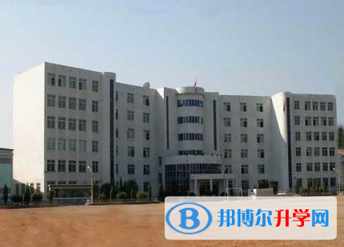 長(zhǎng)順民族中學(xué)2021年報(bào)名條件、招生要求、招生對(duì)象