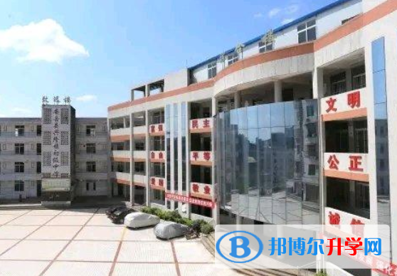 四川省安岳縣龍臺中學2022年報名條件、招生要求、招生對象