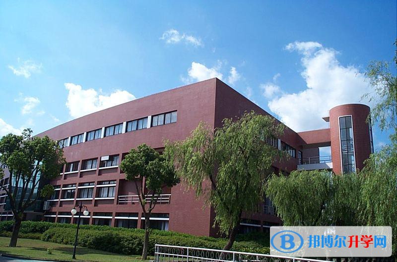 四川省廣安代市中學怎么樣、好不好