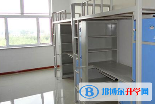 金堂縣竹篙鎮竹篙中學2022年宿舍條件