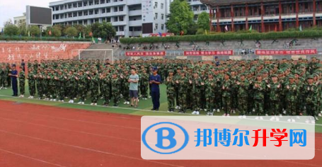南充市龍門中學(xué)2022年招生簡(jiǎn)章