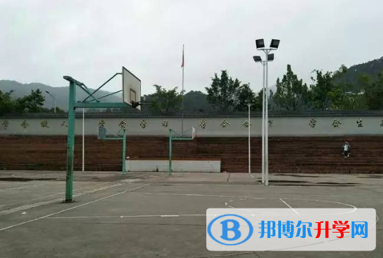 鎮(zhèn)沅第一中學(xué)2021年報(bào)名條件、招生要求、招生對(duì)象