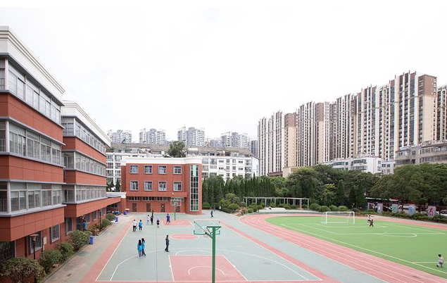 昆明五華區(qū)德仁中學怎么樣、好不好