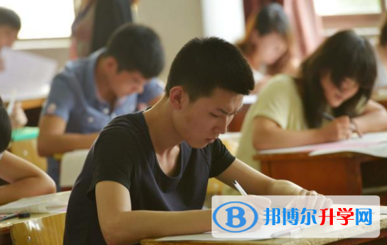 巴中2022年中考報考人數