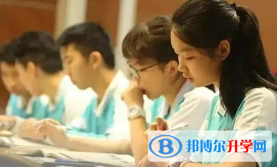 巴中2022年中考預估重點線