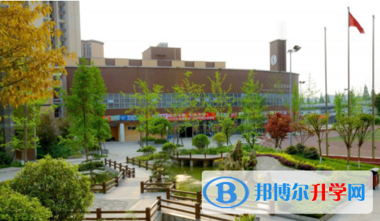 成都市金牛中學校2022年怎么樣、好不好