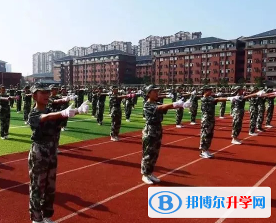 成都市第十八中學(xué)校2022年報(bào)名條件、招生要求、招生對(duì)象