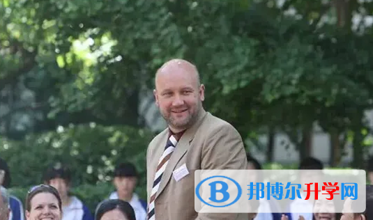  北京私立新亞中學(xué)2023年報(bào)名時(shí)間