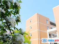 成都七中實驗學校(初中部)2025年招生辦聯(lián)系電話