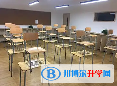  北京新橋外國語高中2023年學(xué)費(fèi)標(biāo)準(zhǔn)