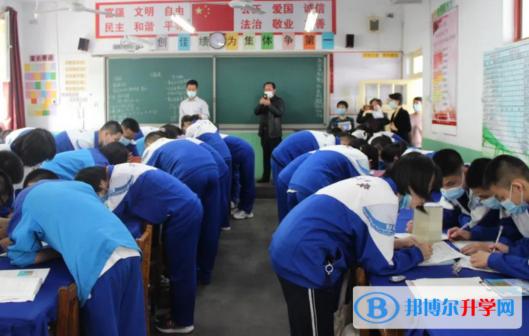 正定縣弘文中學(xué)2023年報(bào)名條件、招生要求、招生對(duì)象