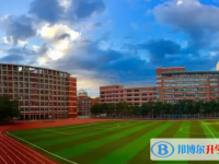 中國人民大學(xué)附屬中學(xué)2025年招生辦聯(lián)系電話