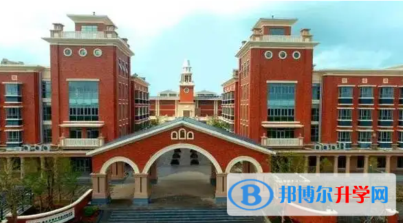 柏朗斯觀瀾湖國際學?？孔V嗎