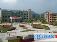 杭州市富陽區(qū)新登中學(xué)2025年招生辦聯(lián)系電話