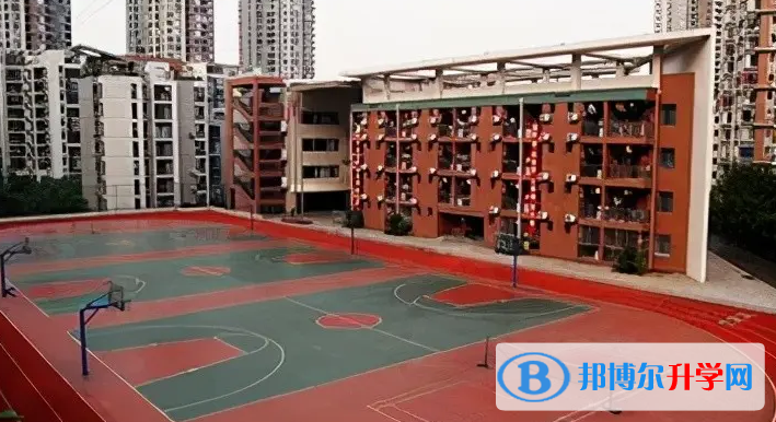 重慶史迪威外語學(xué)校靠譜嗎