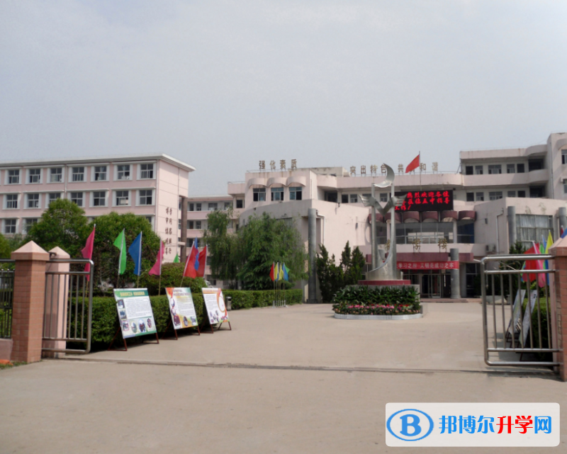 亳州五中、譙城區(qū)宏志中學(xué)錄取分?jǐn)?shù)線（2023年參考）