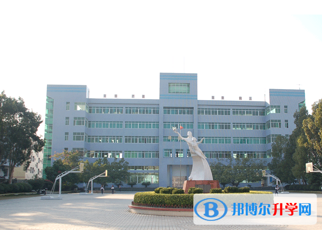 翁源縣龍仙中學(xué)錄取分數(shù)線(2023年參考)