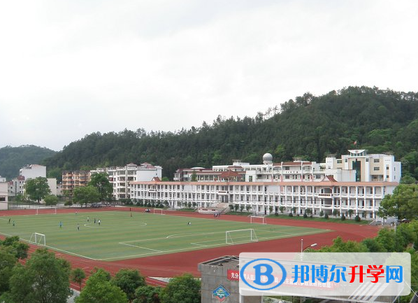 2023麗江中考?xì)v史滿分是多少?