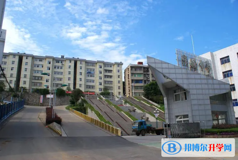 鐘祥實驗中學(xué)錄取分?jǐn)?shù)線(2023年參考)