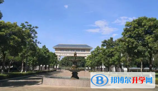 海南師范大學(xué)附屬中學(xué)2023年招生計(jì)劃 