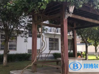 海南師范大學(xué)附屬中學(xué)2025年招生辦聯(lián)系電話
