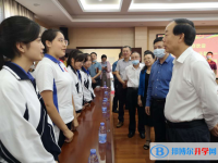 深圳市松崗中學新疆班地址，乘車路線