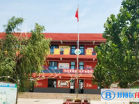 南和區(qū)第一中學地址，乘車路線