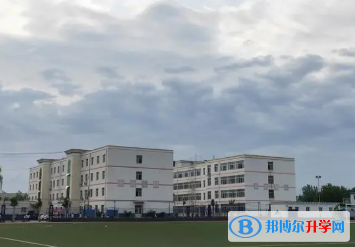 容城縣容城中學怎么樣、好不好