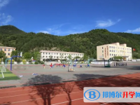 承德市第八中學(xué)地址，乘車路線