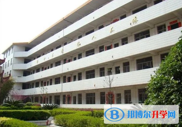 隆回一中地址，乘車路線