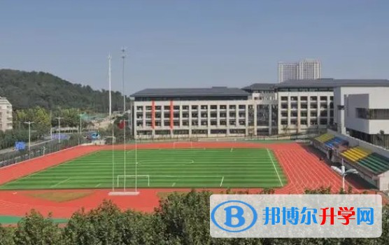 南京市棲霞中學地址，乘車路線
