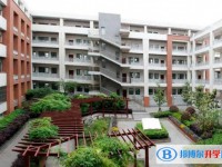 南京市板橋中學地址，乘車路線