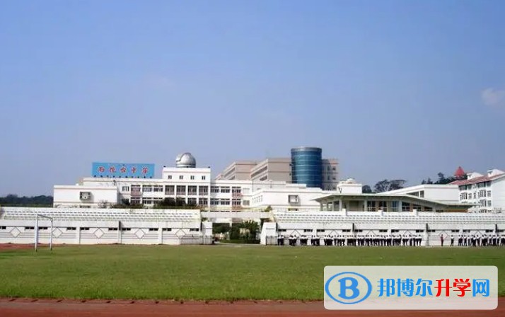 南京市雨花臺(tái)中學(xué)地址，乘車(chē)路線